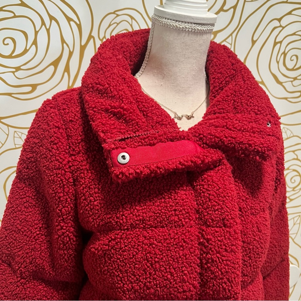 Abercrombie & Fitch red Sherpa Puffer Jacket - Picture 4 of 8